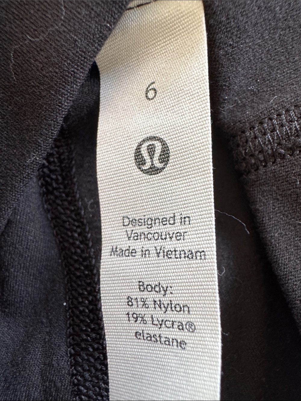Lululemon Align Black High-Rise Shorts 6” Size 6 - Picture 3 of 3